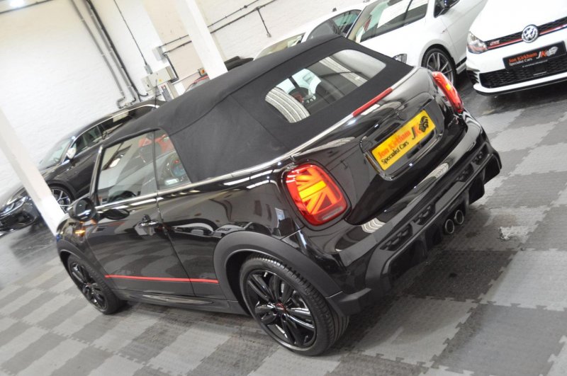 MINI CONVERTIBLE