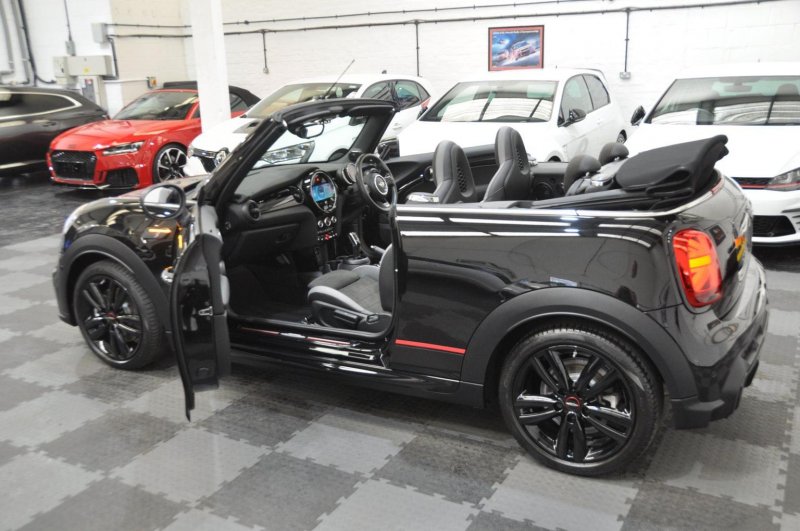 MINI CONVERTIBLE