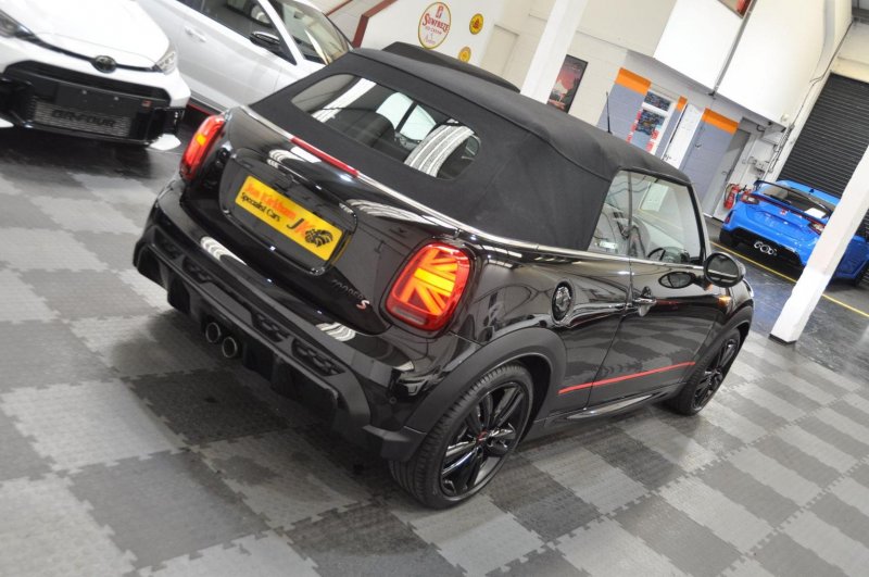 MINI CONVERTIBLE