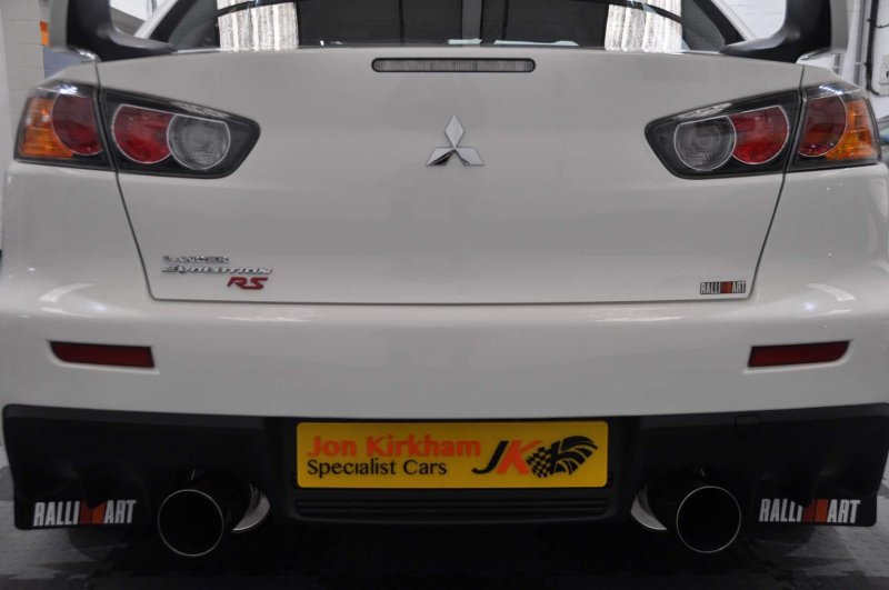 MITSUBISHI LANCER