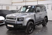 LAND ROVER DEFENDER 90